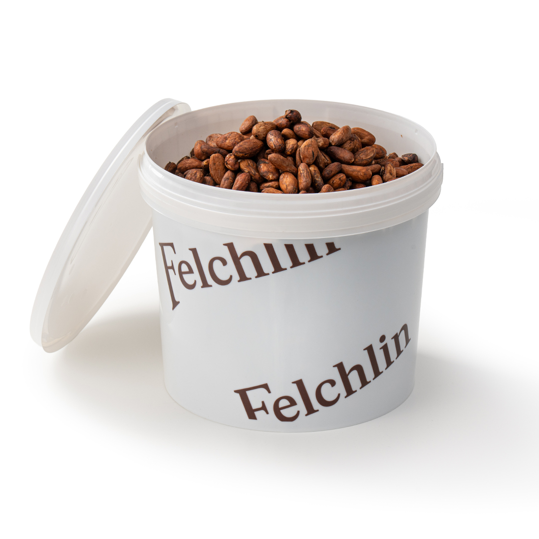 Grand Cru cocoa beans, decoration